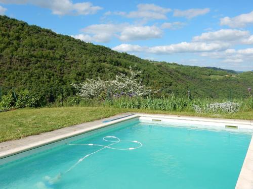 Graceful Holiday Home in Montclar with bubble bath Montclar france
