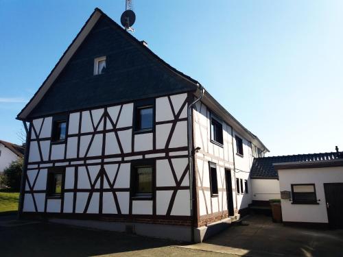 Gräfrath Gästehaus Neunkirchen-Seelscheid Söntgerath allemagne