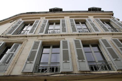 Appartement Grand appartement de Standing #Hypercentre 40 Rue Aristide Briand Cognac