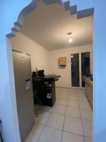 Grand Appartement lumineux 75m2 Avignon france