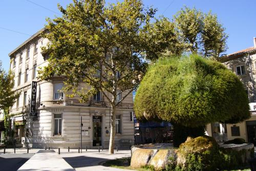 Hôtel Grand Hôtel De La Poste 1, Rue Des Frères Kennedy Salon-de-Provence