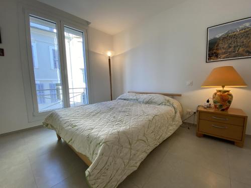 Appartement Grand Palais ANT1308 des Serbes, 42 Cannes