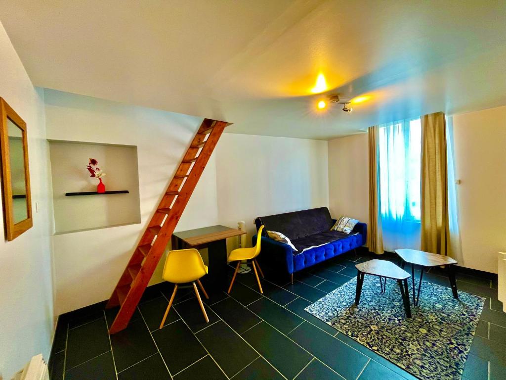 Appartement Grand studio avec mezzanine 59 Rue d'Ambert, 45000 Orléans