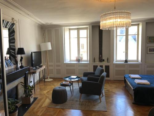 Appartement Grand studio en hyper centre 8 Place Terre au Duc Quimper