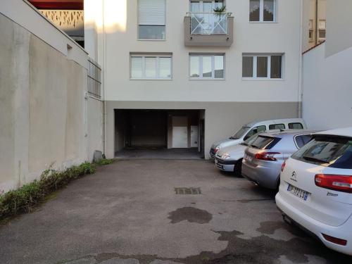 Grand T2 lumineux Viarme/Talensac avec parking Nantes france