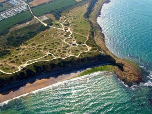 Grandcamp Maisy vue sur la plage Grandcamp-Maisy france