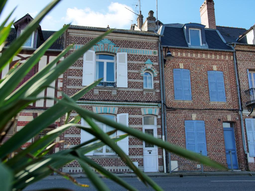 Maison de vacances Grande maison face au port de plaisance, 8 pers. 29 Quai Lejoille, 80230 Saint-Valery-sur-Somme