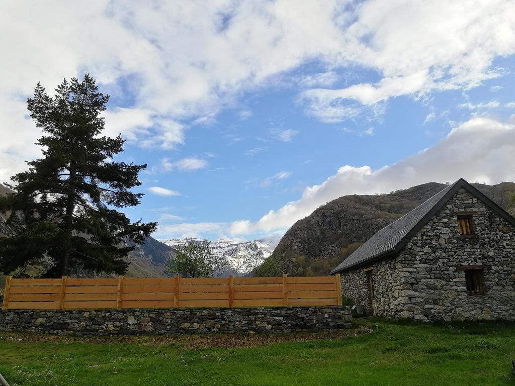 Maison de vacances Grange de Trabés n°1 Saussa, 65120 Gèdre