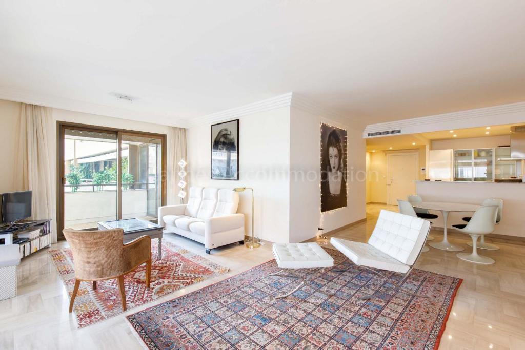 Appartement GRAY 4f1 des Serbes, 20, 06400 Cannes