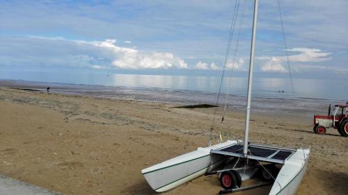 Great Family House, 80 m to the sea, in Normandie Hermanville-sur-Mer france