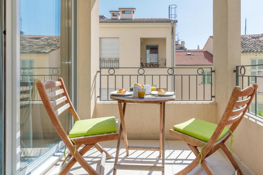 Appartement Greg YourHostHelper 10 Rue de la Rampe, 06400 Cannes