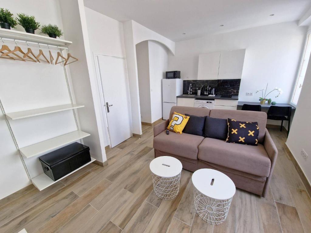 Appartement Gregbnb-com - T2 37m2 -1- Est - 2 Rue Berthier, 83200 Toulon