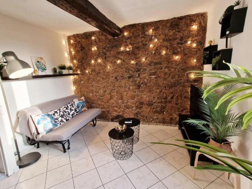 GregBnb-com - T2 Design 30m² - Ouest Toulon france