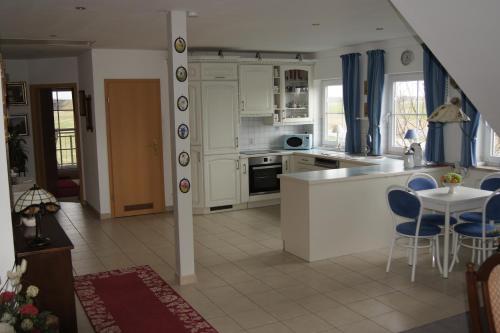 Appartement große Ferienwohnung 34 Am Schloßpark Heiligenstedten