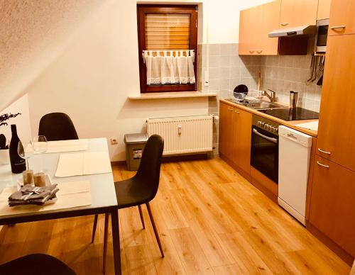 Appartement Großes 1-Zimmer Wohlfühl-Appartement 18 Steigerwaldstraße Rednitzhembach