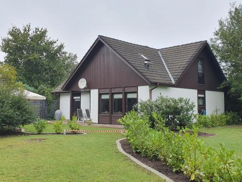 Maison de vacances Großes (ca.230m²) freistehendes Einfamilienhaus 15 Werner-von-Siemens-Straße Kaltenkirchen
