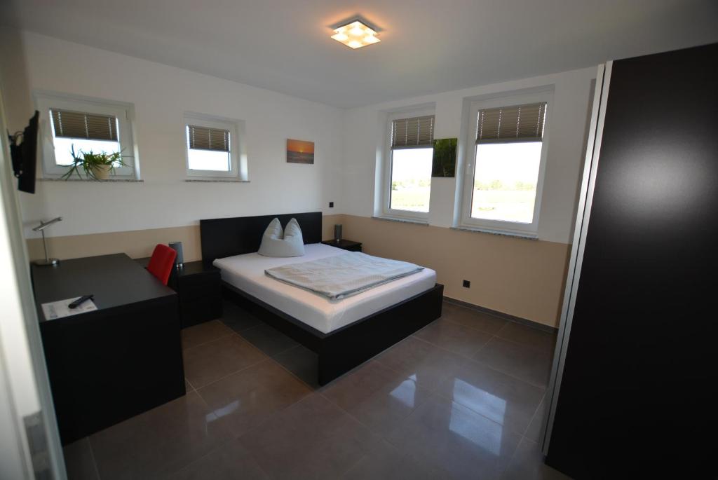 Maison d'hôtes GS DiePension Zusestraße 3, 64347 Griesheim