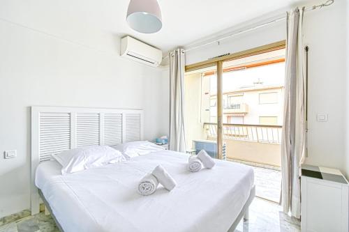 Appartement GuestReady - Bright Apartment near Croisette with Terrace and Parking 11 Rue Lacour, Cannes, France Cannes