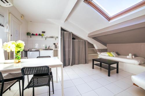 Appartement GuestReady - Bright studio in the city center 13 Rue du Maréchal Foch Cannes