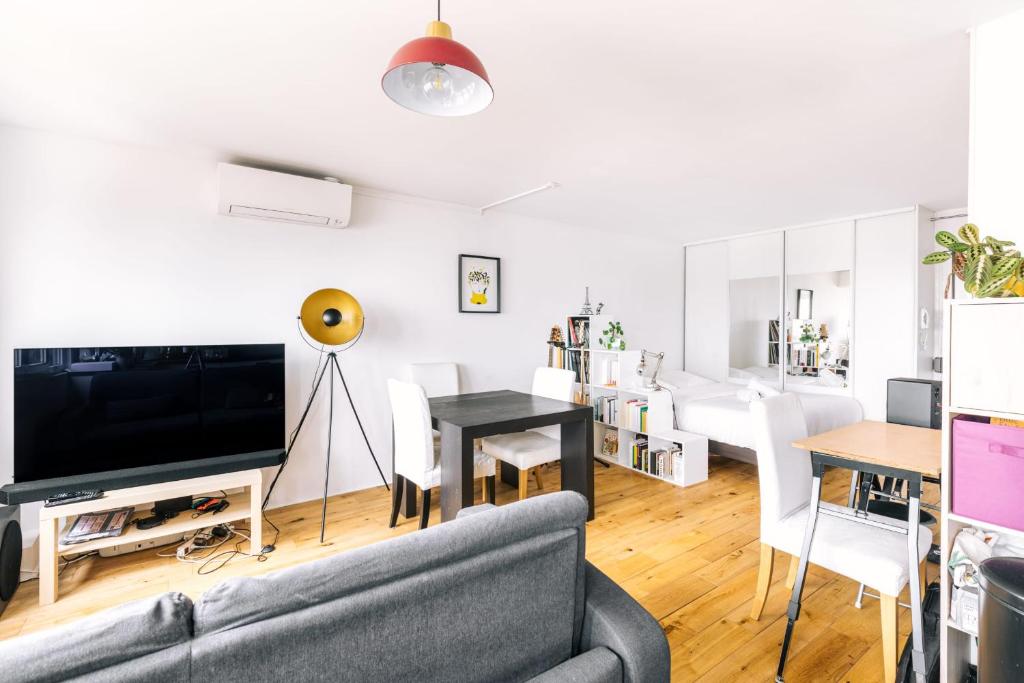 Appartement GuestReady - Charming Studio in 18th ARR 24bis Rue Stephenson, 75018 Paris