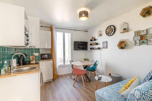 Appartement GuestReady - Colourful and Spacious Apt for 4pax in Drancy 77 Avenue Henri Barbusse Drancy