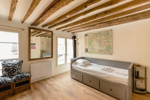 GuestReady - Homelike and Cozy Apt in the 2nd Paris france