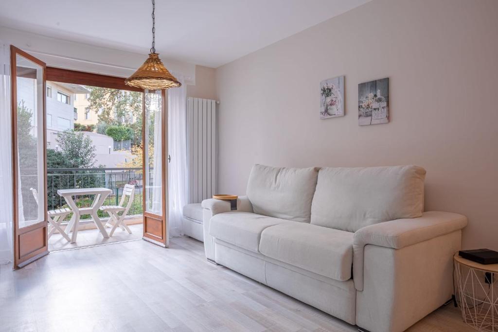 Appartement GuestReady - Lovely studio with terrace & parking 13 Rue de Turckheim, Cannes, France, 06400 Cannes