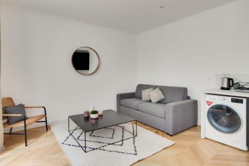 Appartement GuestReady - Modern Flat near Saint-Germain-des-Prés NETFLIX 46 Rue de Babylone, Paris, France Paris