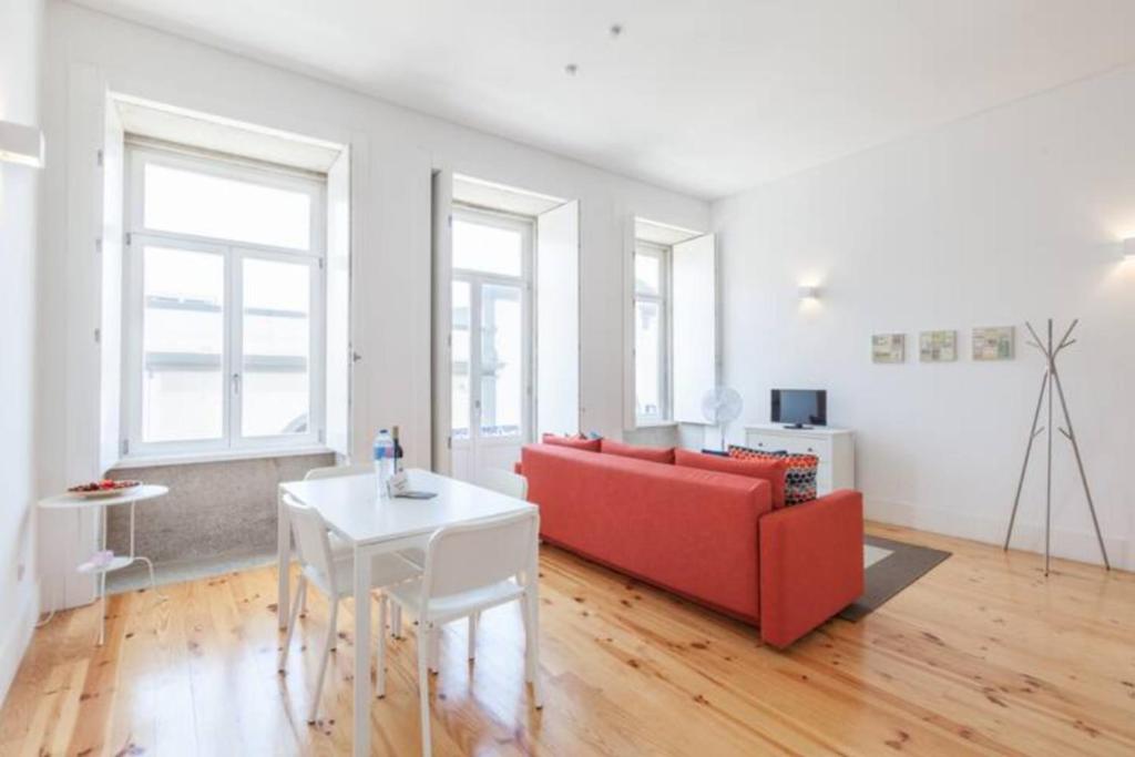 Appartement GuestReady - Oporto Sunset Blue Balcony 356 Rua de Dom João Iv 1st Front, 4000-296 Porto