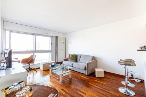 GuestReady - Spacious retreat in the 19th district Paris france