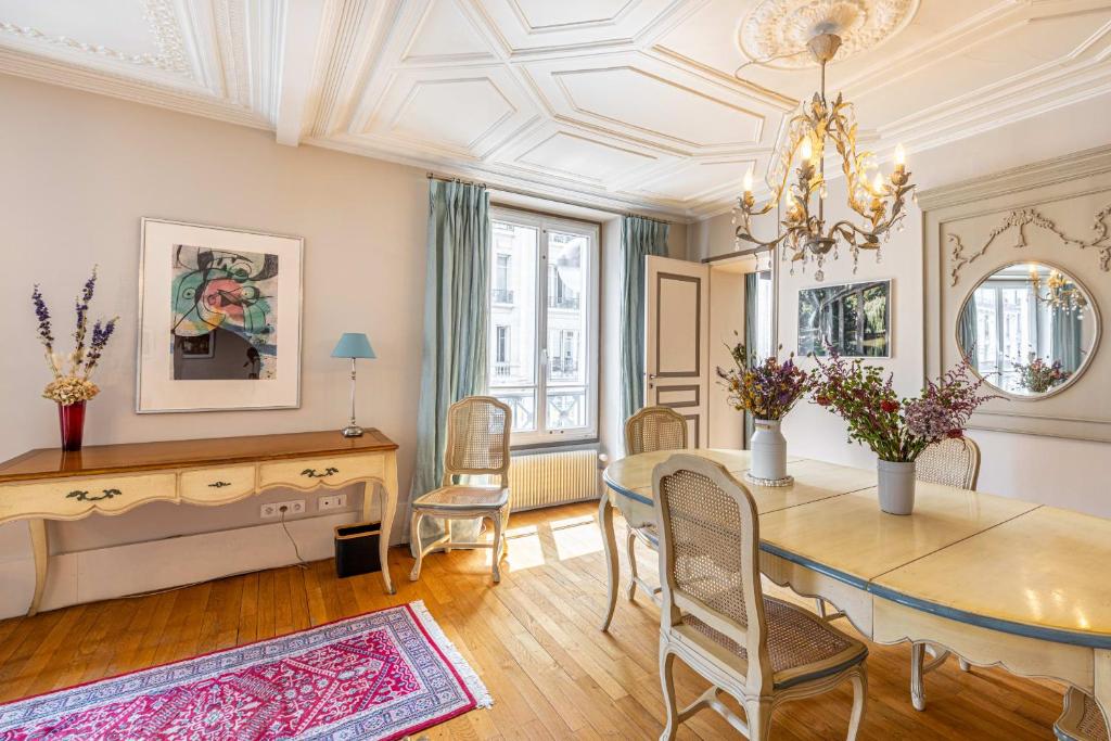 Appartement GuestReady - Vintage retreat in the 8th district 43 Rue de Miromesnil, 75008 Paris