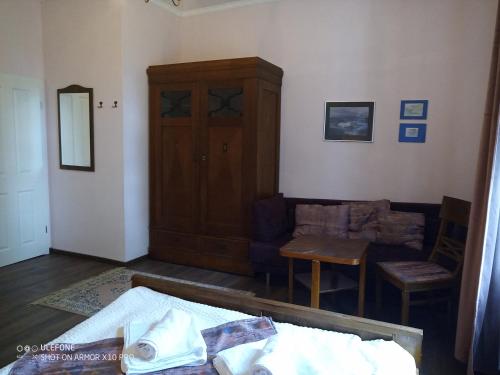 Appartements Gutshof Elbschloss Kehnert - Pension & Ferienwohnungen LPG-Hof Kehnert