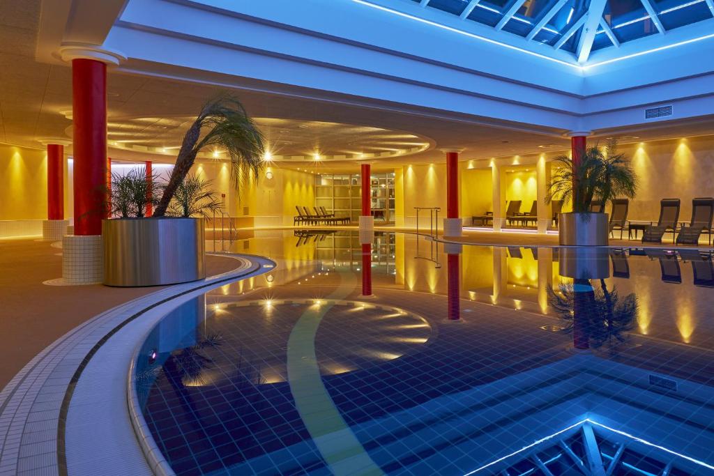 Hôtel H+ Hotel & SPA Friedrichroda Burchardtsweg 1, 99894 Friedrichroda