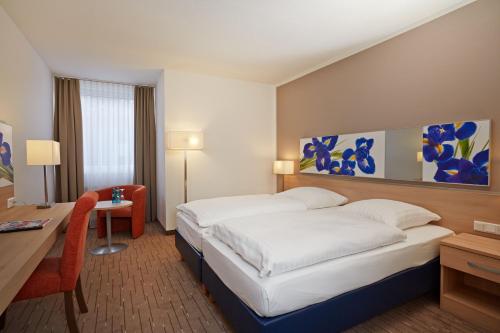 Hôtel H+ Hotel Wiesbaden Niedernhausen Zum Grauen Stein 1 Niedernhausen