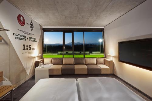 Hôtel H4 Hotel Mönchengladbach im BORUSSIA-PARK Hennes Weisweiler Allee 1 Mönchengladbach