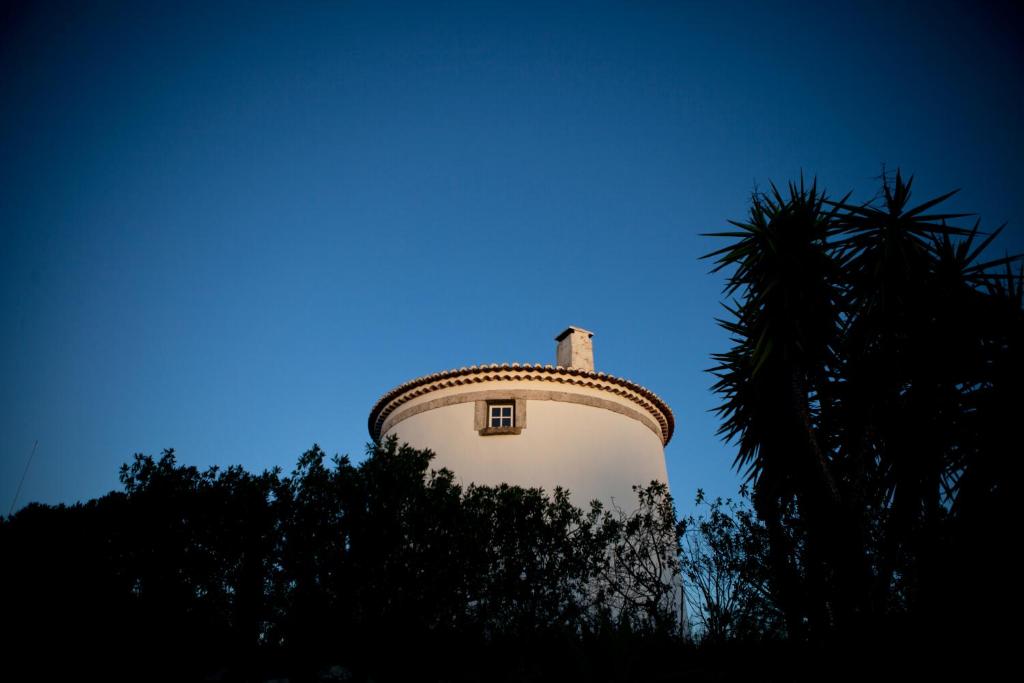 Maison d'hôtes Ha Mar ao Luar Estrada do Castelo S. Filipe CCI 3114, 2900-300 Setúbal