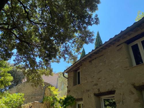 Maisons de vacances Hameau de la Suyère Piste de Camp de la Suyère La Garde-Freinet