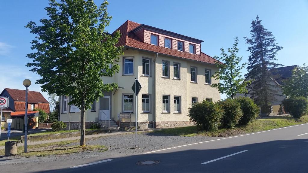 Appartements Harzquartier Hauptstraße 64, 06502 Friedrichsbrunn