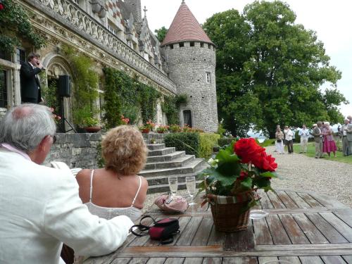 Hôtel Hattonchatel Château & Restaurant La Table du Château 3bis ruelle de la tour d'amance Hattonchâtel