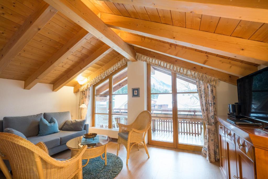 Appartements Haus Alpenkönig Öschlesweg 7b, 87561 Oberstdorf