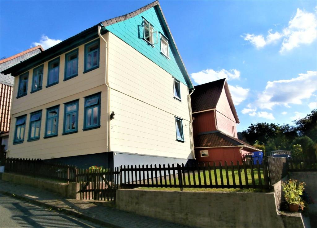 Appartement Haus am Bielstein Kattunstraße 2, 38685 Lautenthal