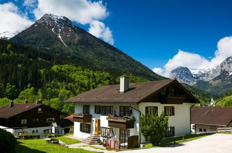 Appartements Haus am Forstamt 11 Ferienwohnungen Am Forstamt 11, 83486 Ramsau bei Berchtesgaden