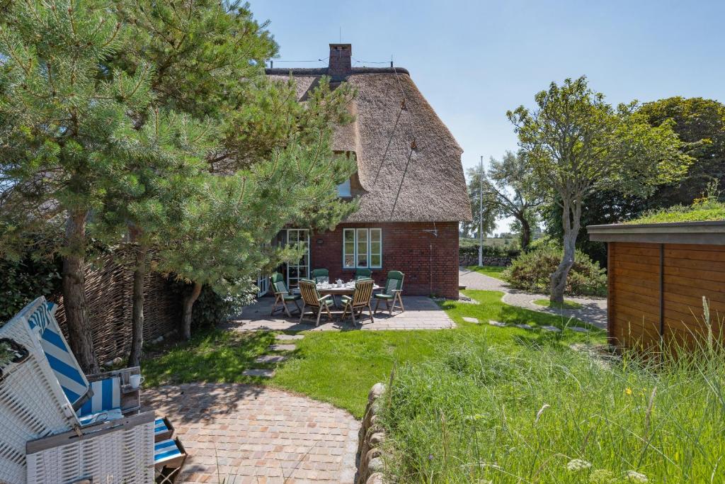 Maison de vacances Haus Am Heidetal Süderhörn 44, 25992 List auf Sylt