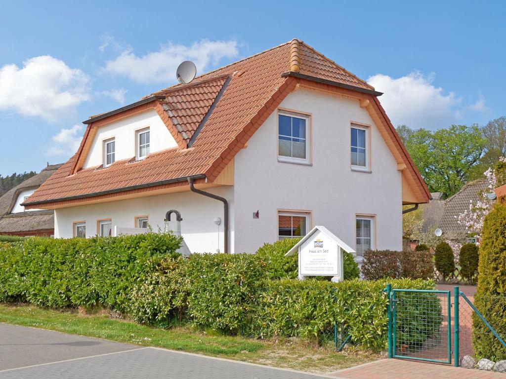 Appartement Haus am See - Apt. 01 Am Bollwerk 2a - Apartment 01, 18586 Sellin