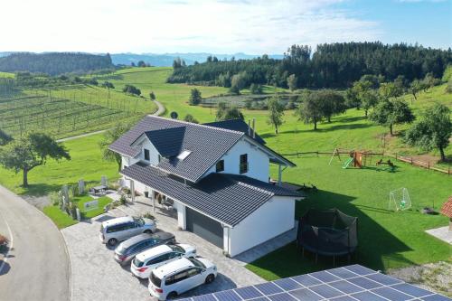 Appartements Haus am See - Ferienwohnungen Unterlangensee 4/1 Neukirch