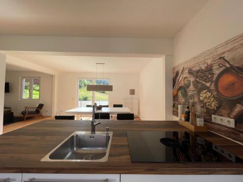 Maison de vacances Haus-amBrunnen 2 Villenstraße Nothweiler