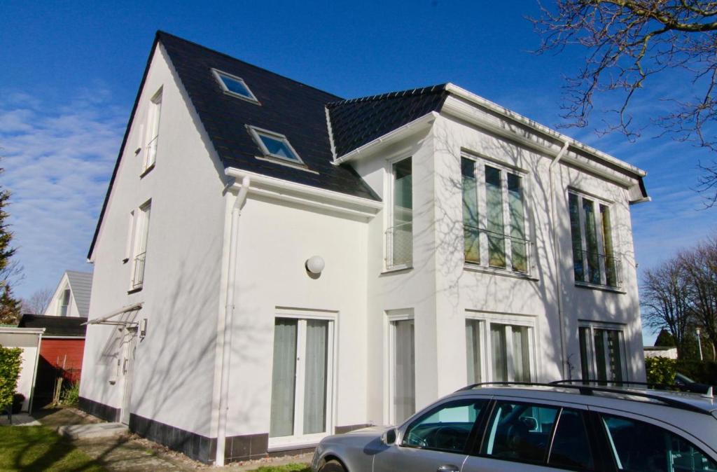 Appartement Haus Annelie FEWO 1 EG Wieker Straße 5 Haus Annelie EG, 18556 Dranske
