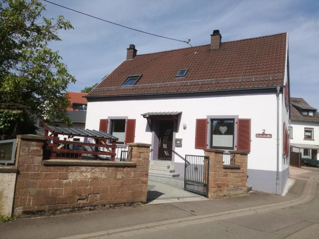 Maison de vacances Haus - Anni 2 Eckstraße, 66440 Blieskastel