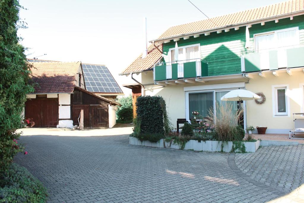 Appartements Haus Apfelblüte Ortsstraße 5, 88085 Langenargen