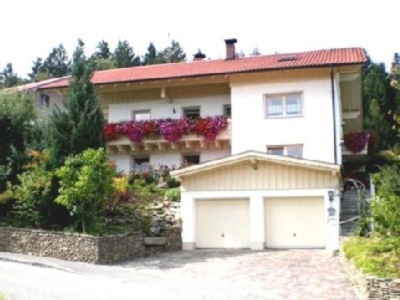 Appartement Haus Bergblick Bay. Wald Hangstr. 2, 94267 Prackenbach